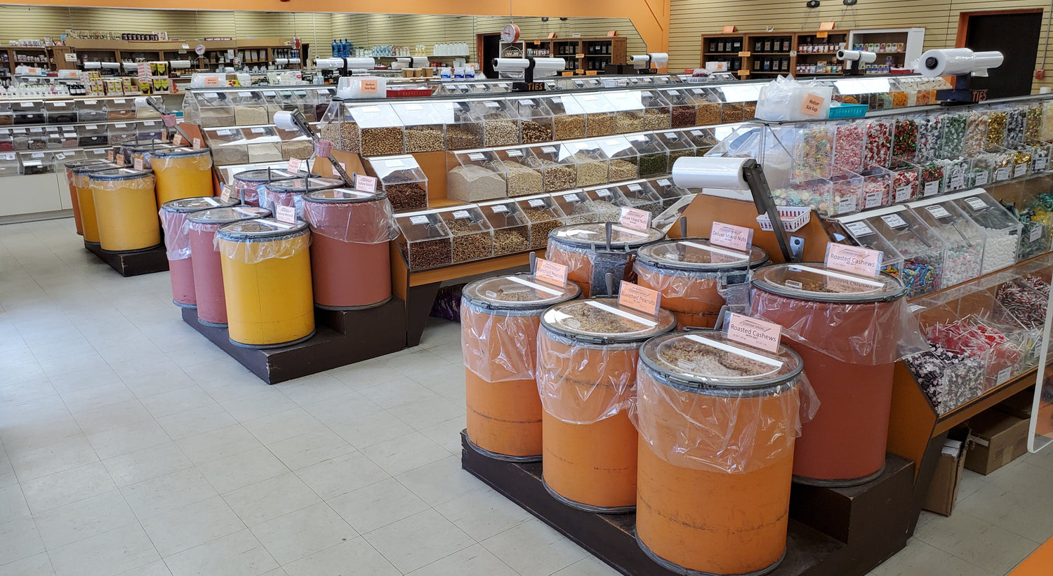 Bulk Food Bins Image | Bulk Food Warehouse in Aldershot, serving Burlington, Hamilton, and Halton communities.
