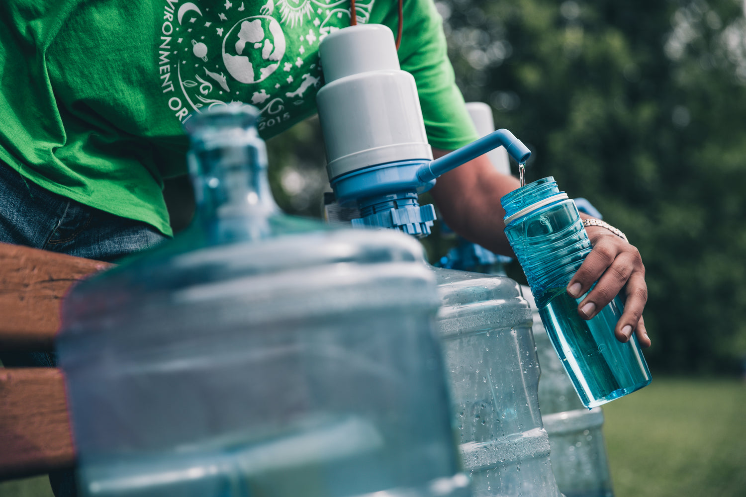 Image of a water bottle being filled | Bulk Food Warehouse in Aldershot, serving Burlington, Hamilton, and Halton communities.